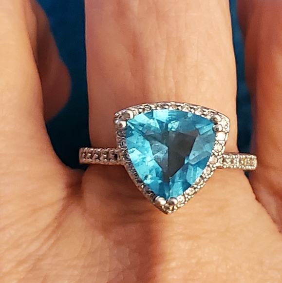 Jewelry - 925 blue/clear cz halo ring